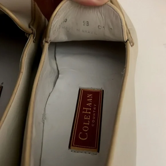 Cole Haan leather cream loafer / moccasin Sz 9 - Picture 5 of 5